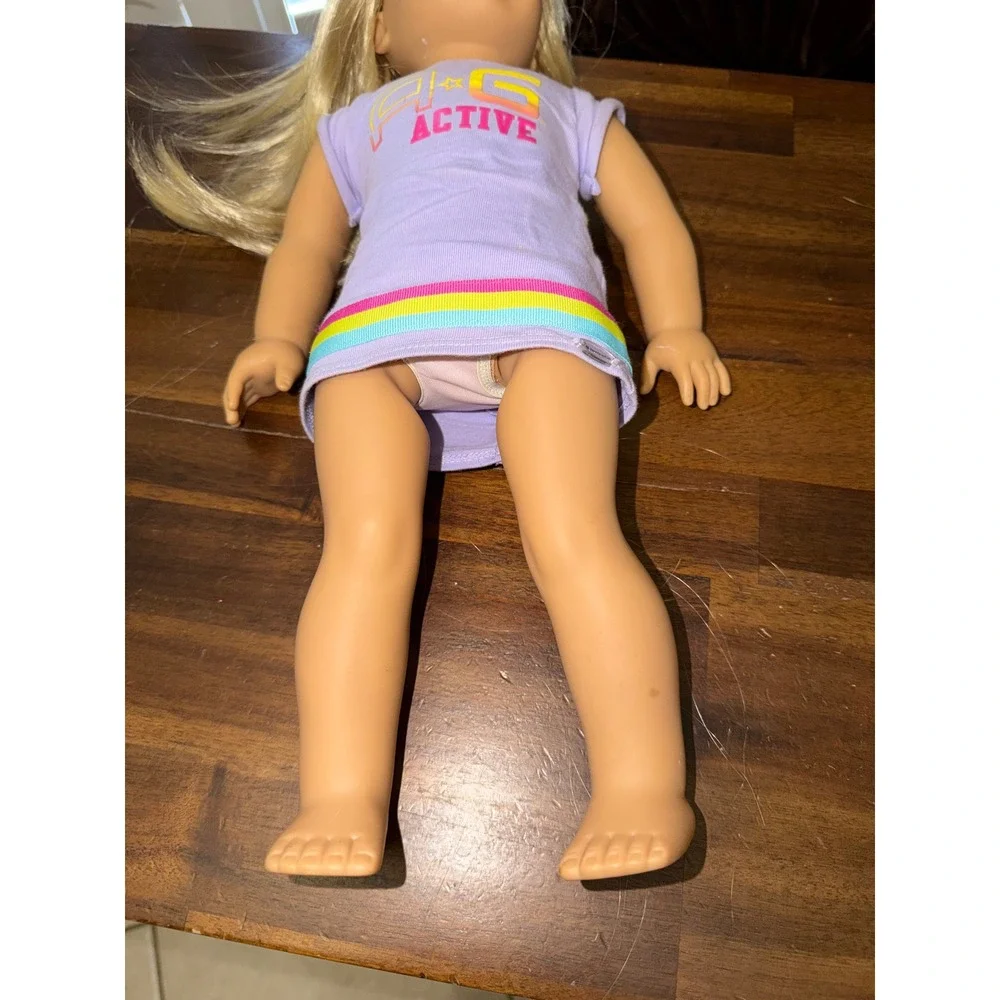 American Girl Truly Me Doll Blonde Hair Blue Eyes AG Active Outfit and Plush Cat